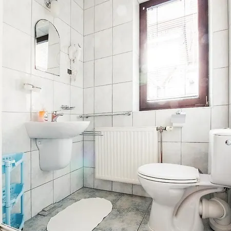 Pod Jemiola Bed & Breakfast 3*