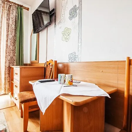 Bed & Breakfast Pod Jemiola