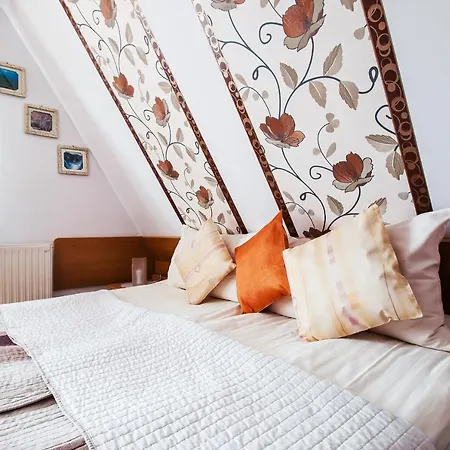 Pod Jemiola Bed & Breakfast Zakopane