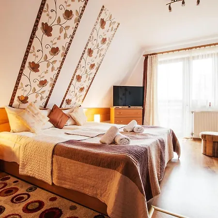Bed & Breakfast Pod Jemiola 3*